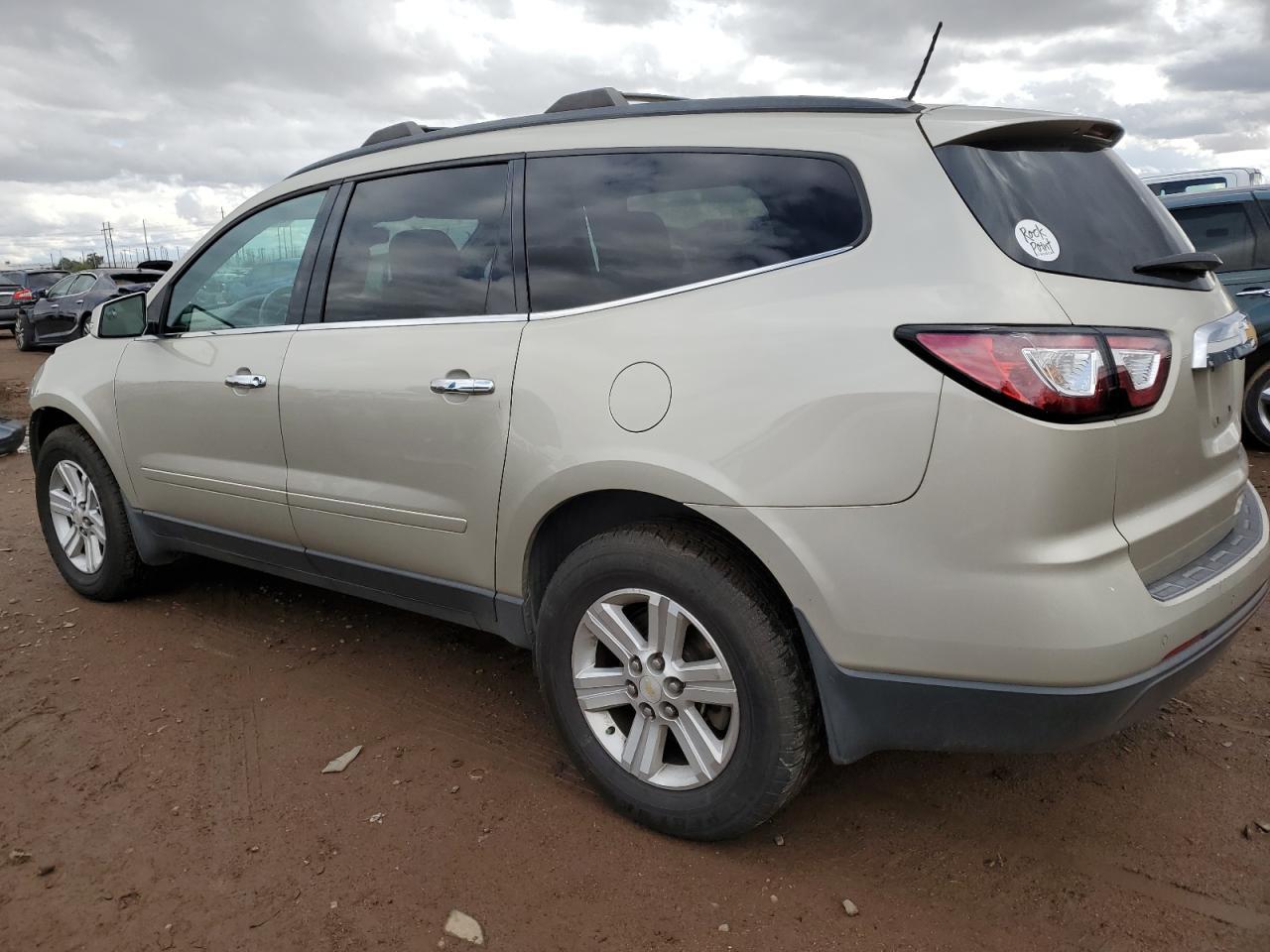 2014 CHEVROLET TRAVERSE L - Image 2