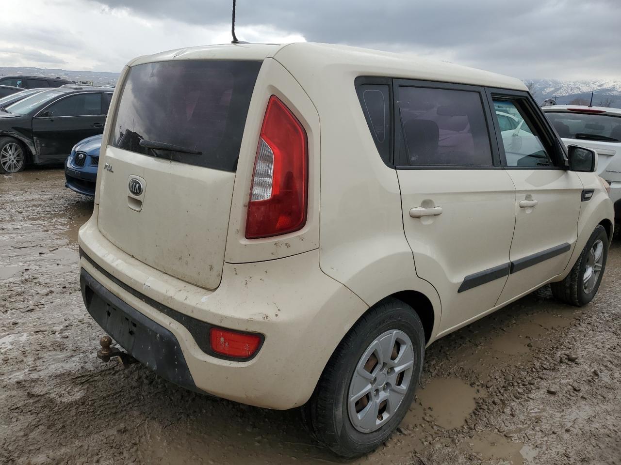 2013 KIA SOUL - Image 3