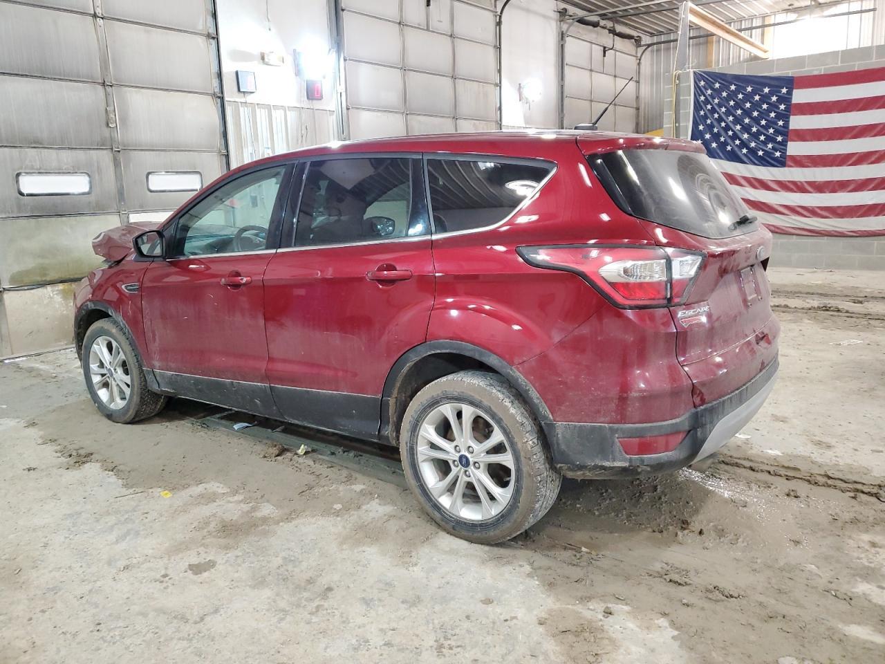 2017 FORD ESCAPE SE - Фото 2
