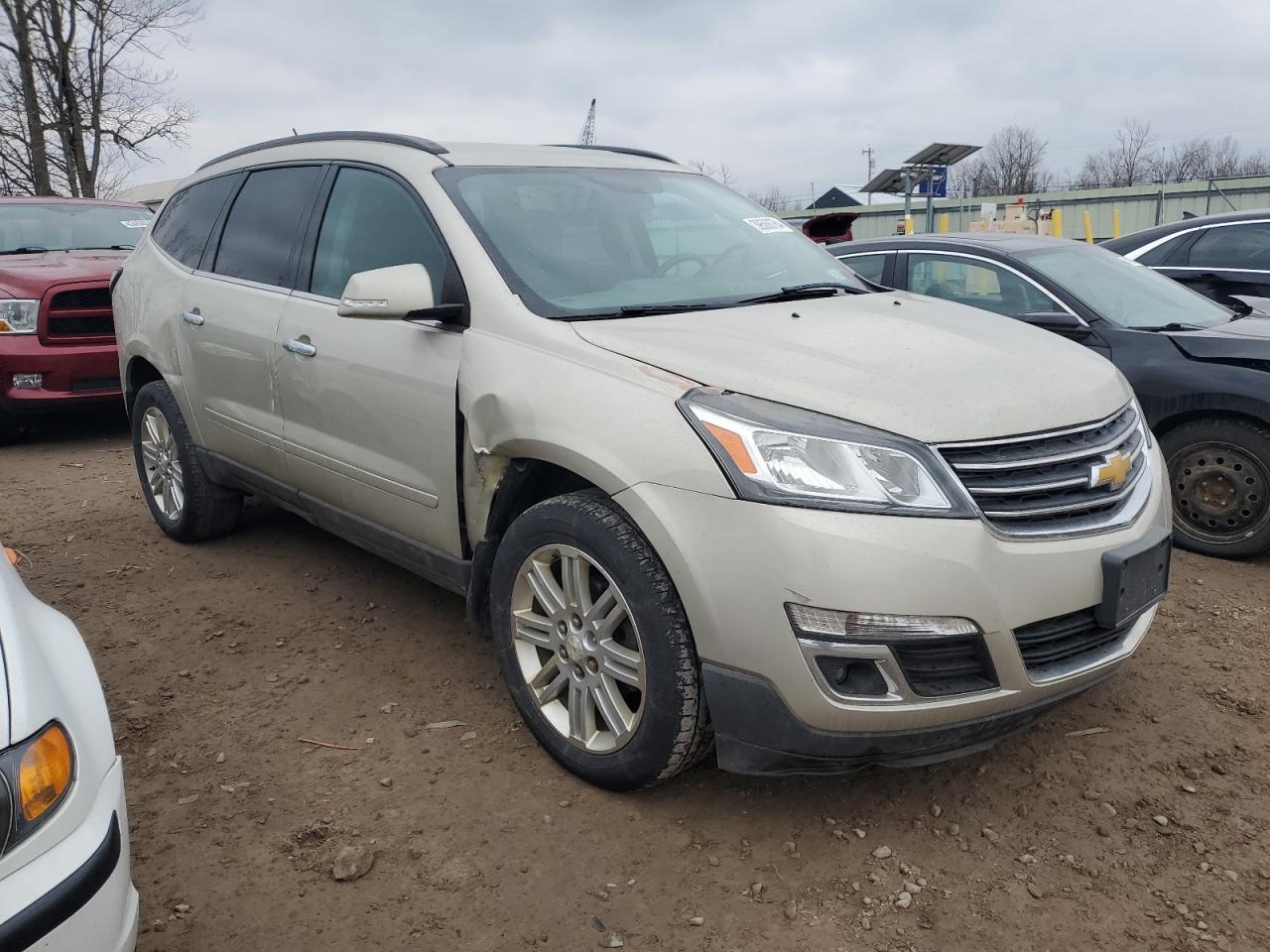 2014 CHEVROLET TRAVERSE L - Image 4