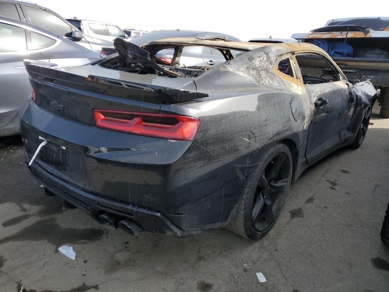 2016 CHEVROLET CAMARO SS - Image 3