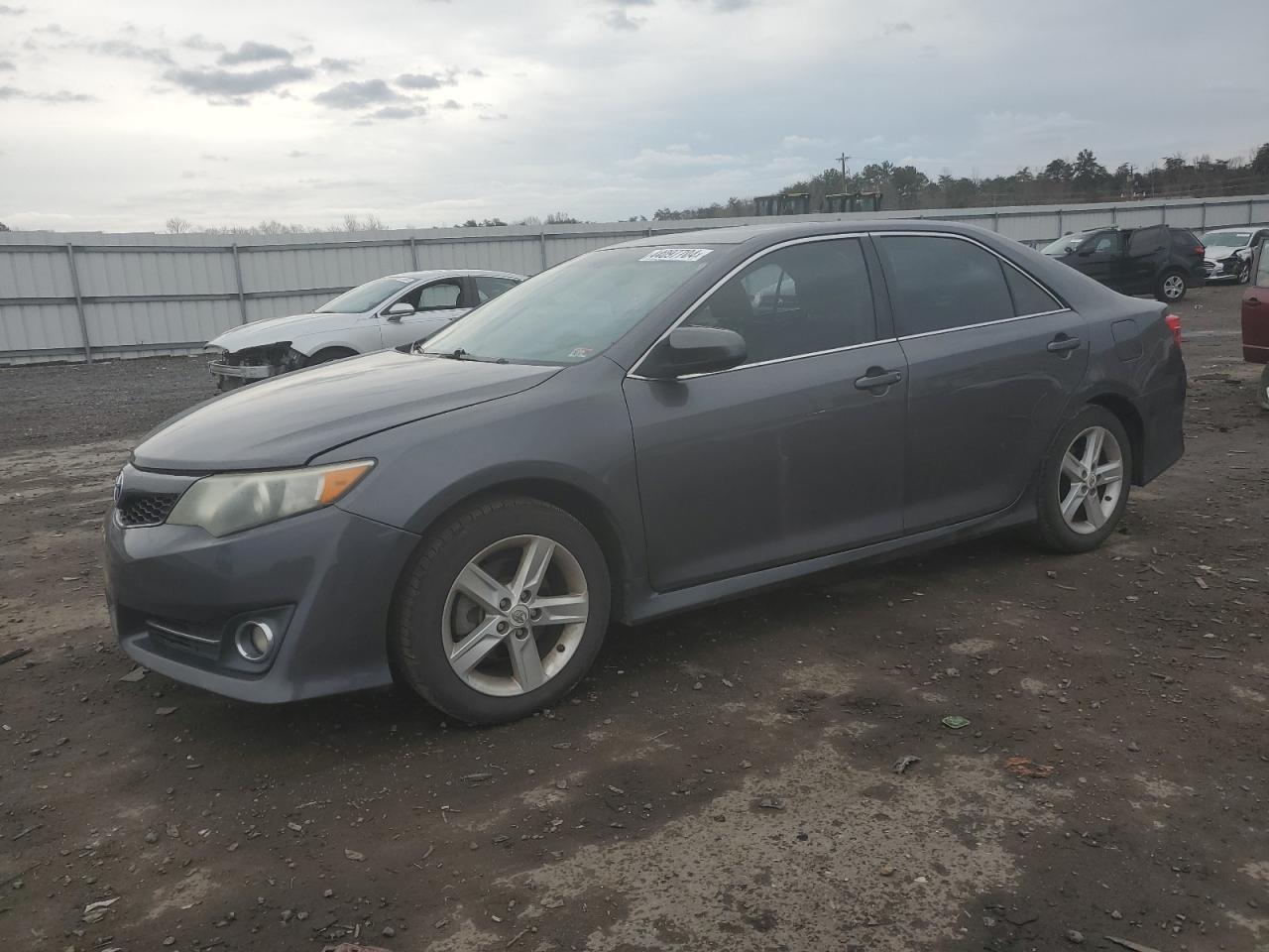 2013 TOYOTA CAMRY L