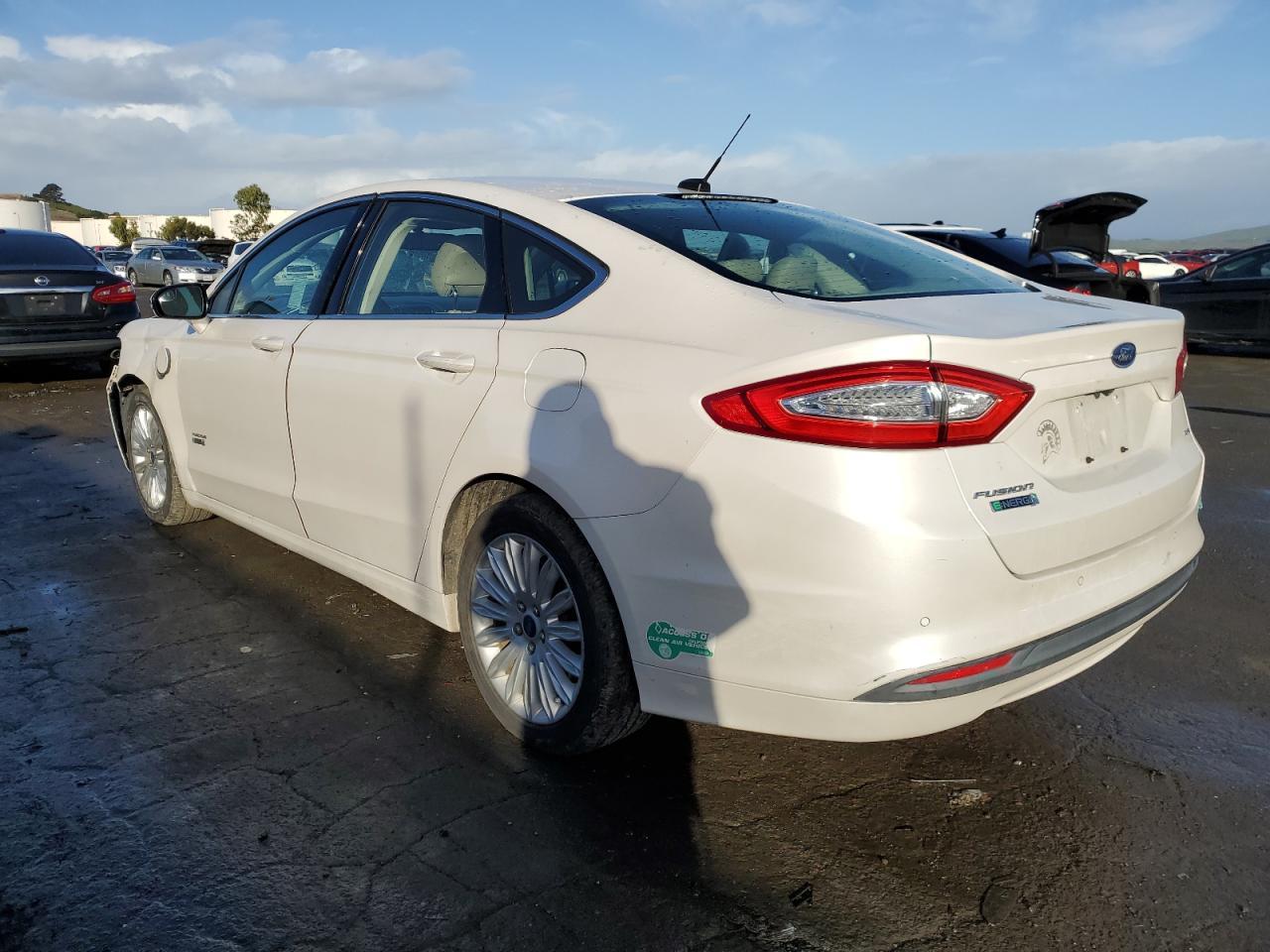 2014 FORD FUSION SE - Image 2