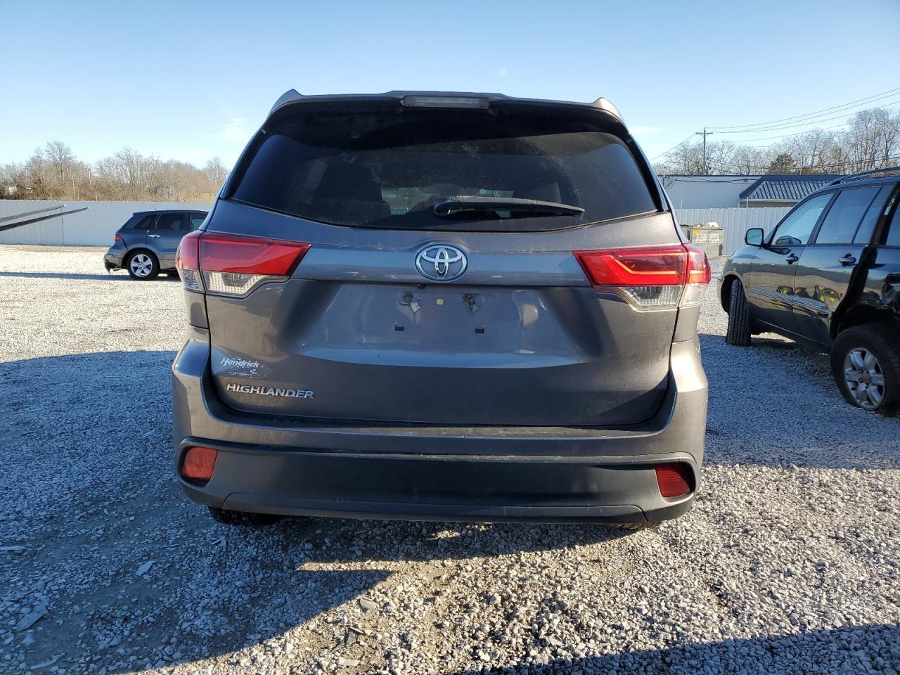 2019 TOYOTA HIGHLANDER - Фото 6