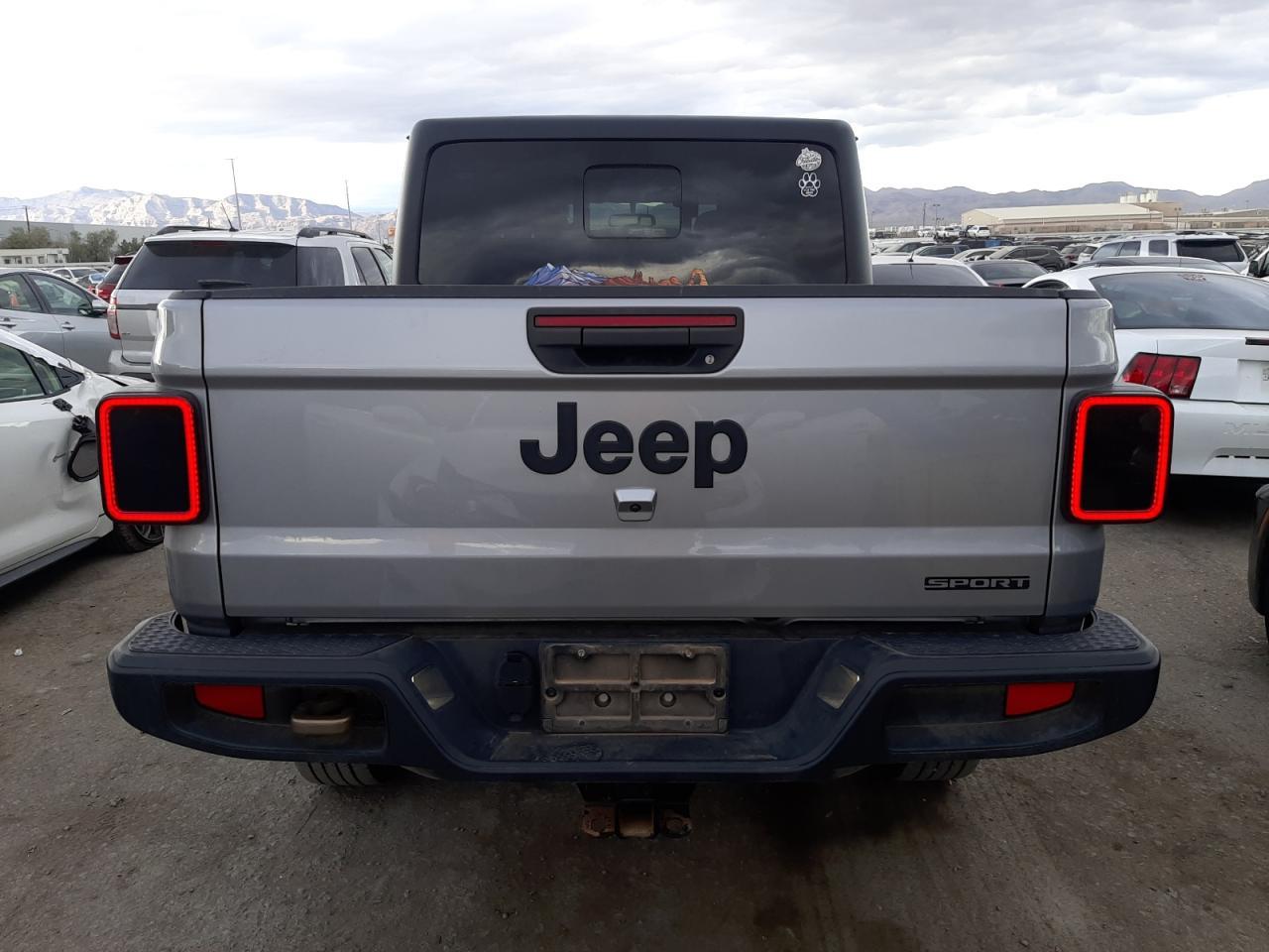2020 JEEP GLADIATOR - Image 6