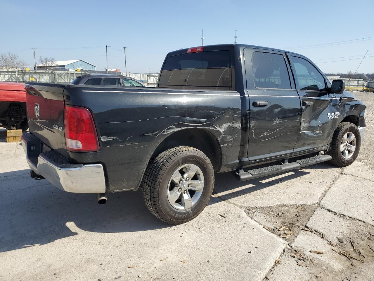 2015 RAM 1500 ST - Image 3