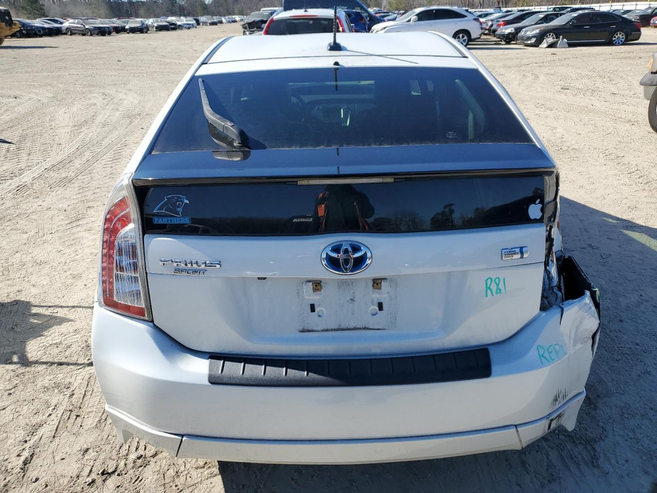 2013 TOYOTA PRIUS - Фото 6