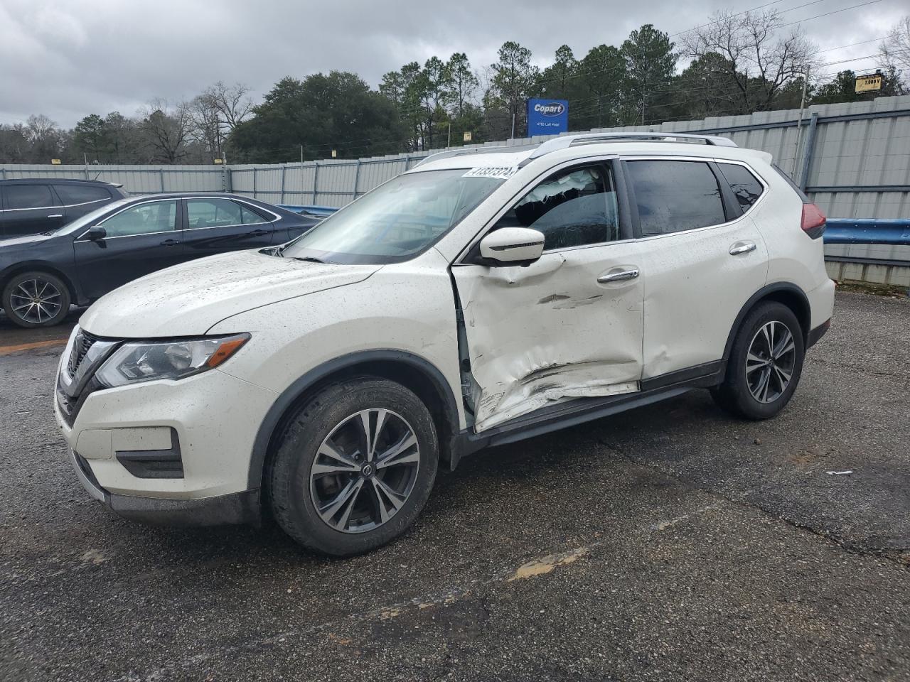 2019 NISSAN ROGUE S car image