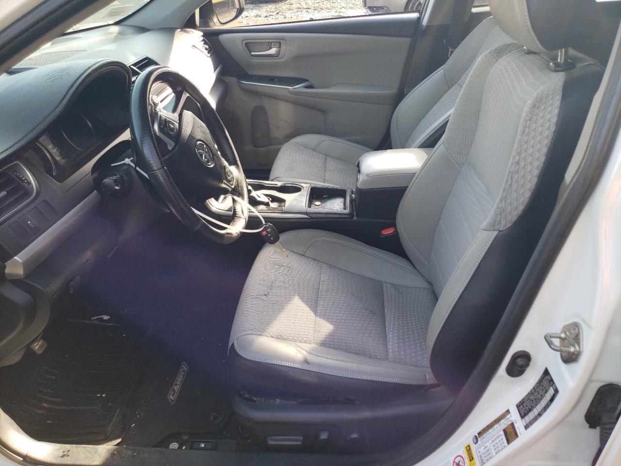 2015 TOYOTA CAMRY LE - Фото 7