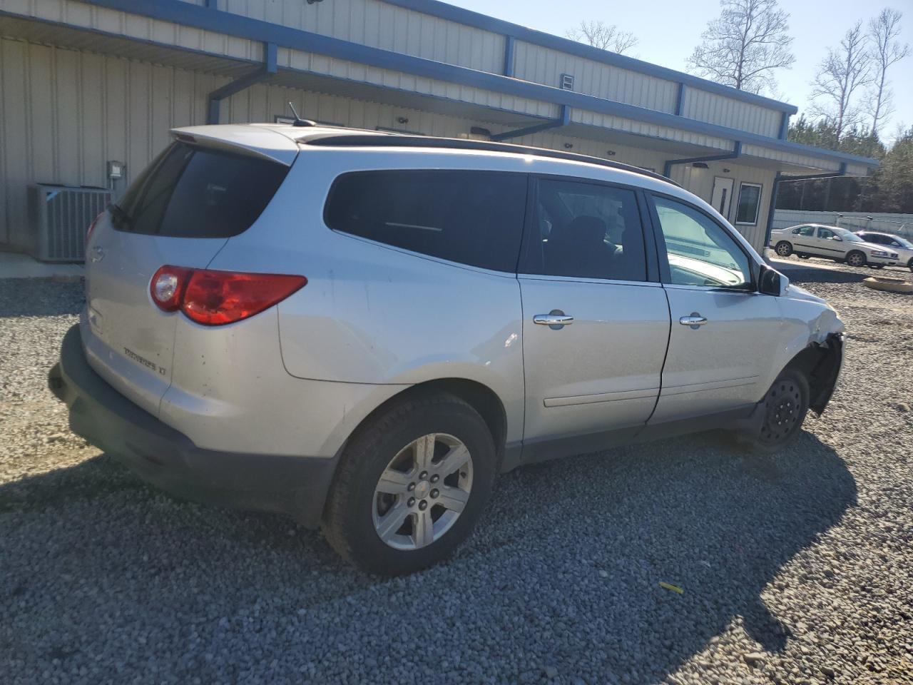2012 CHEVROLET TRAVERSE L - Image 3