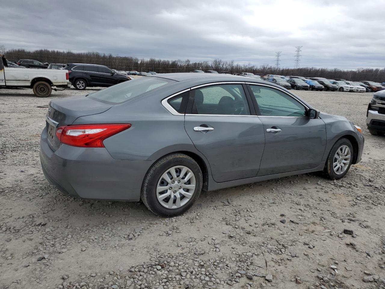 2017 NISSAN ALTIMA 2.5 - Фото 3