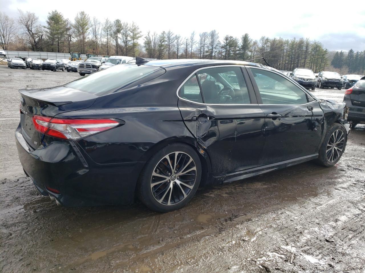 2019 TOYOTA CAMRY L - Image 3