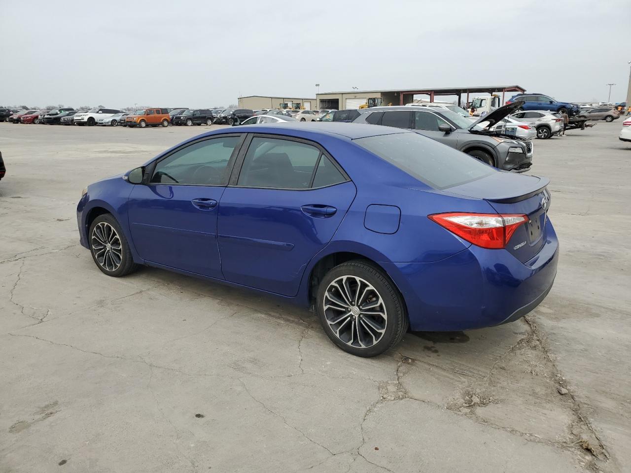 2016 TOYOTA COROLLA L - Фото 2