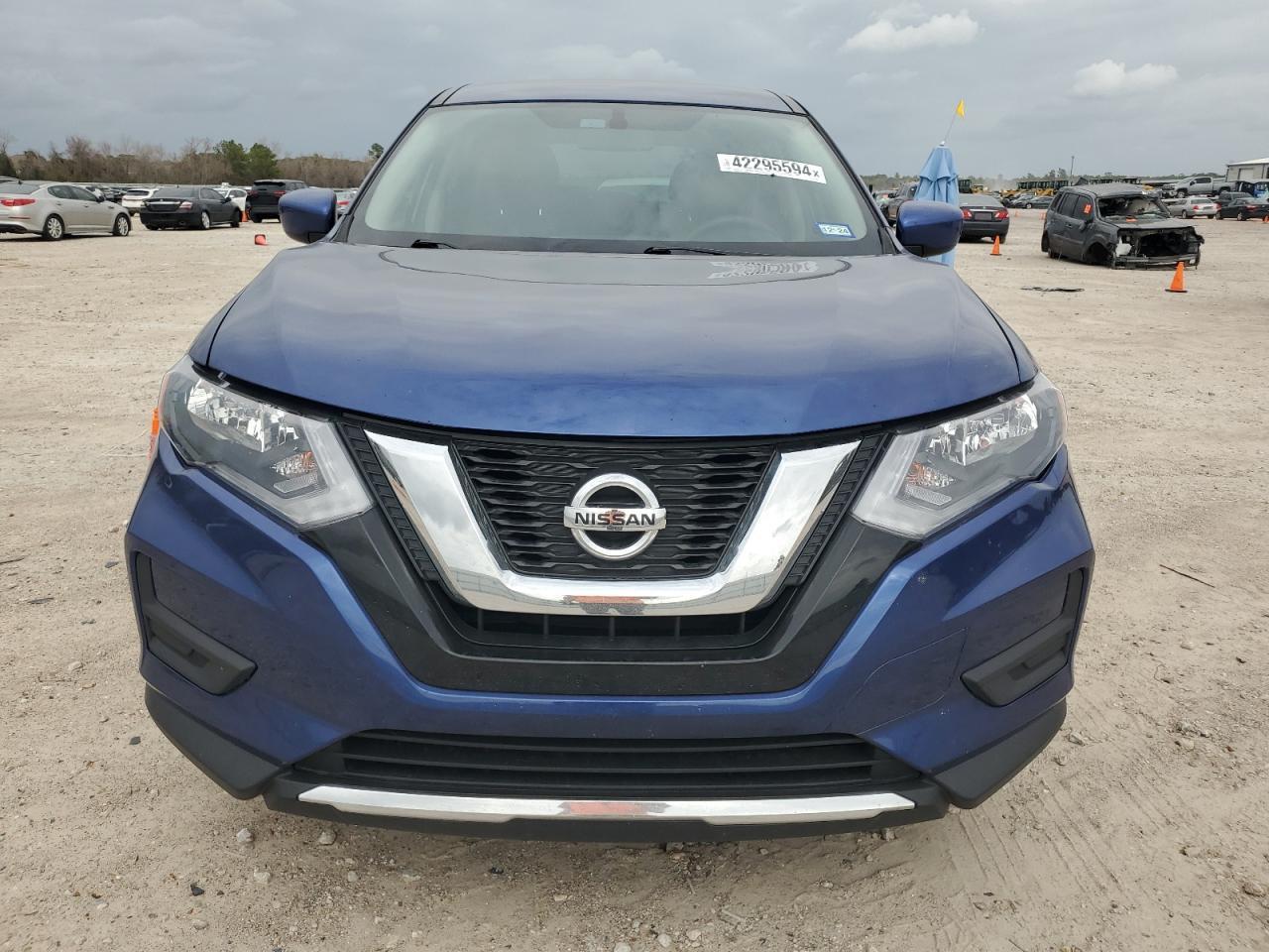 2018 NISSAN ROGUE S - Фото 5