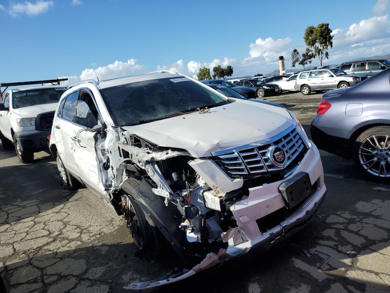 2013 CADILLAC SRX LUXURY - Image 4