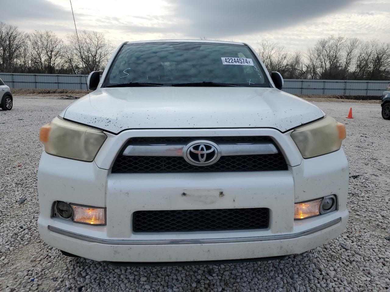 2011 TOYOTA 4RUNNER SR - Image 5