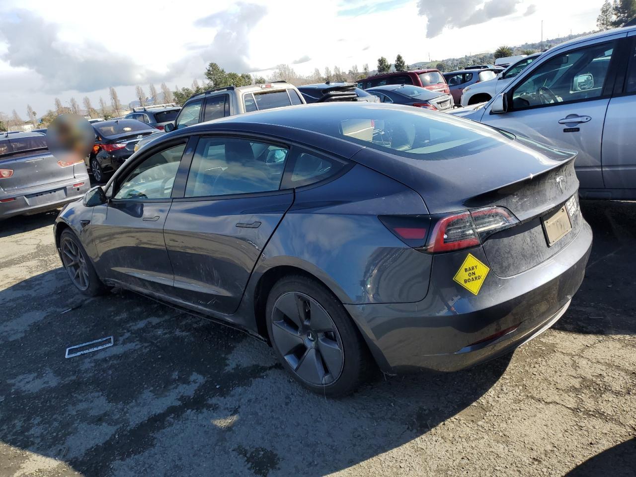 2023 TESLA MODEL 3 - Image 2