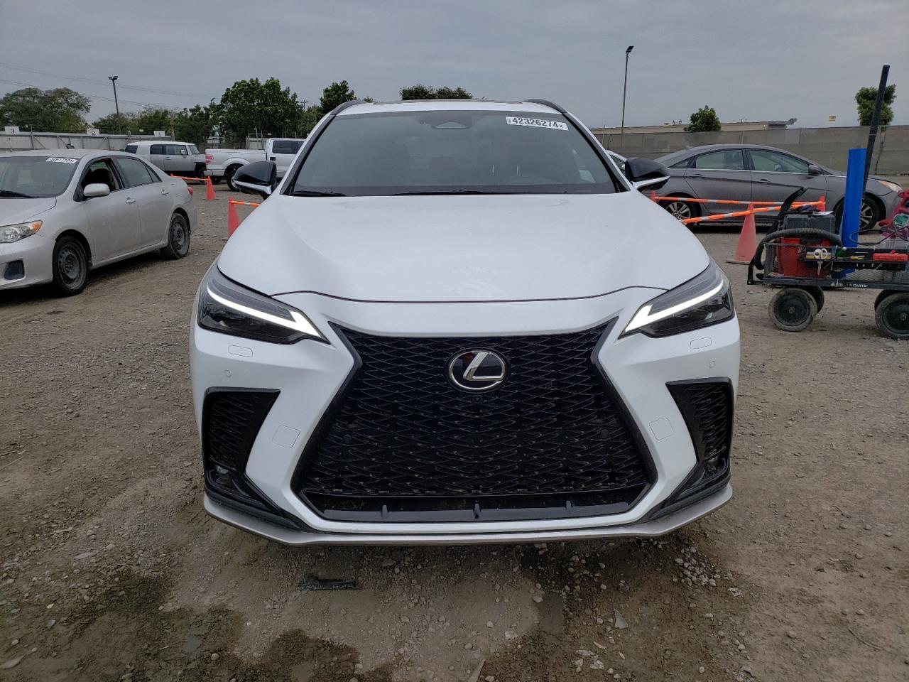 2024 LEXUS NX 450H LU - Image 5