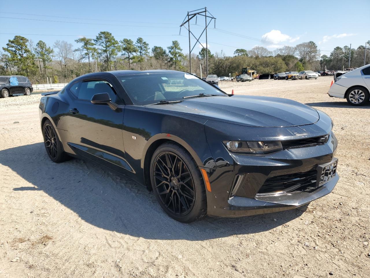2018 CHEVROLET CAMARO LT - Image 4