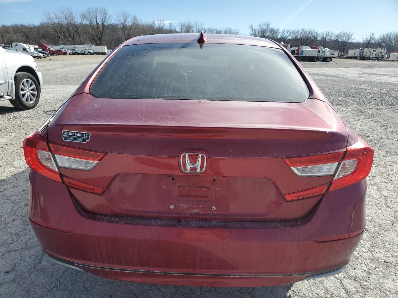 2018 HONDA ACCORD LX - Фото 6