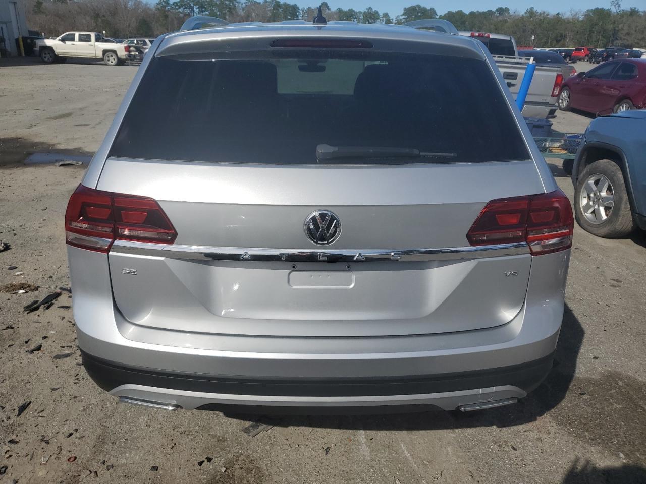 2019 VOLKSWAGEN ATLAS SE - Image 6