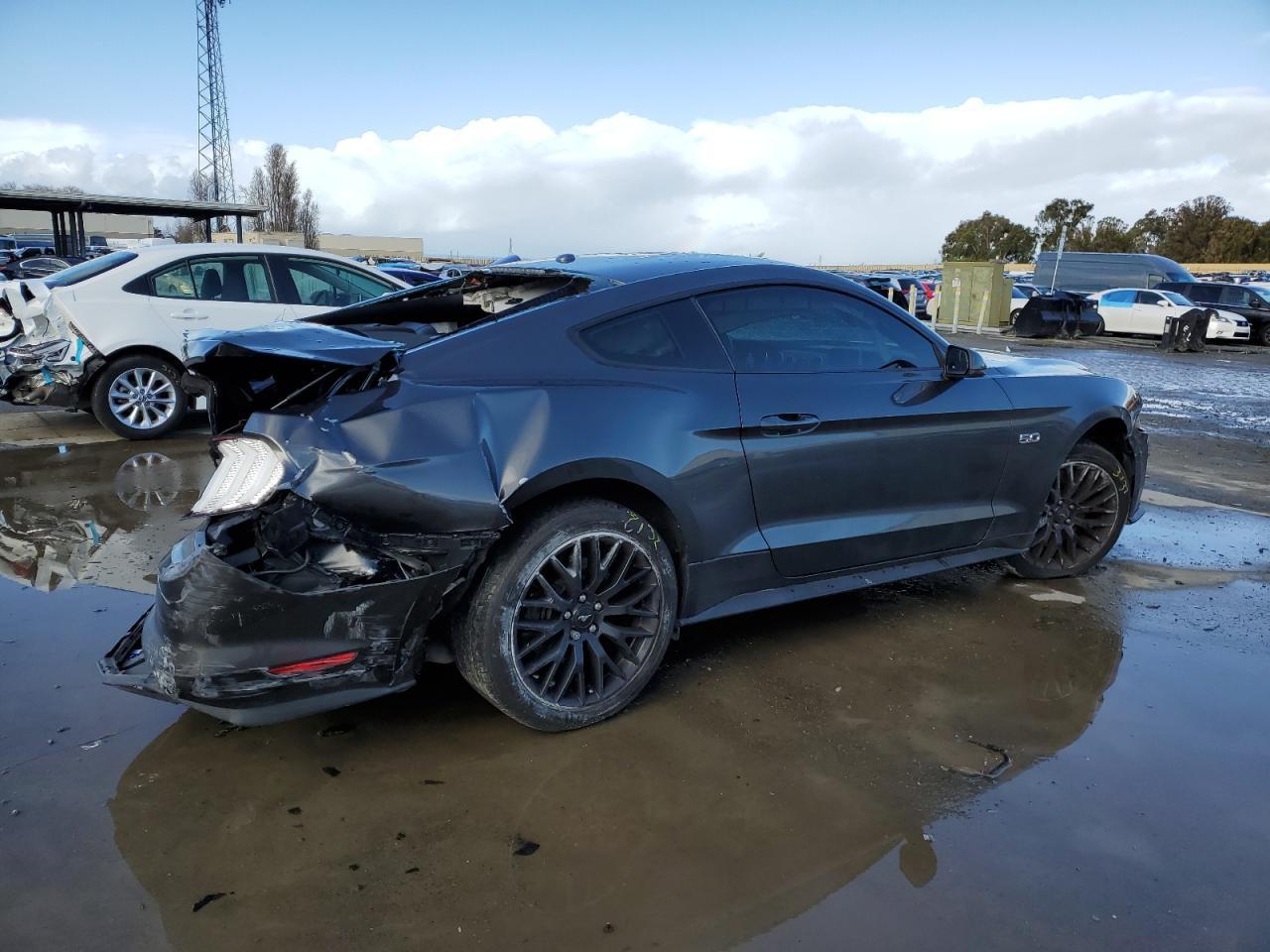2018 FORD MUSTANG GT - Image 3