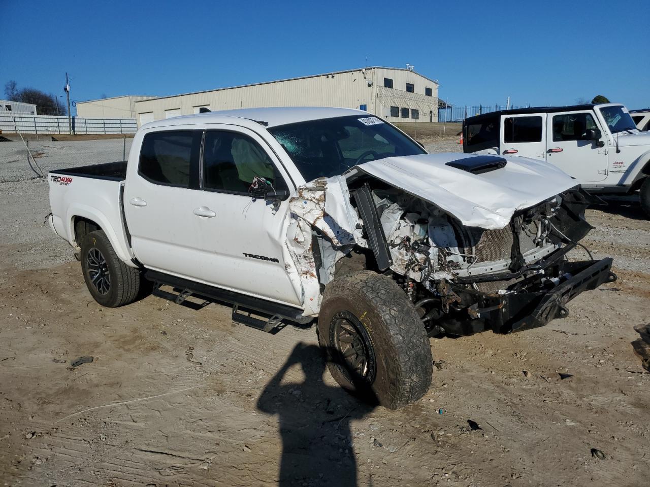2023 TOYOTA TACOMA DOU - Фото 4