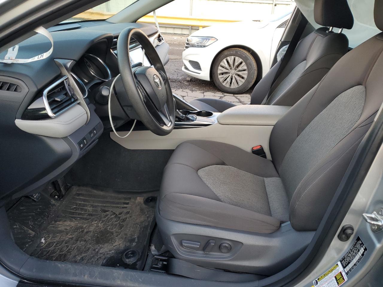 2018 TOYOTA CAMRY L - Image 7