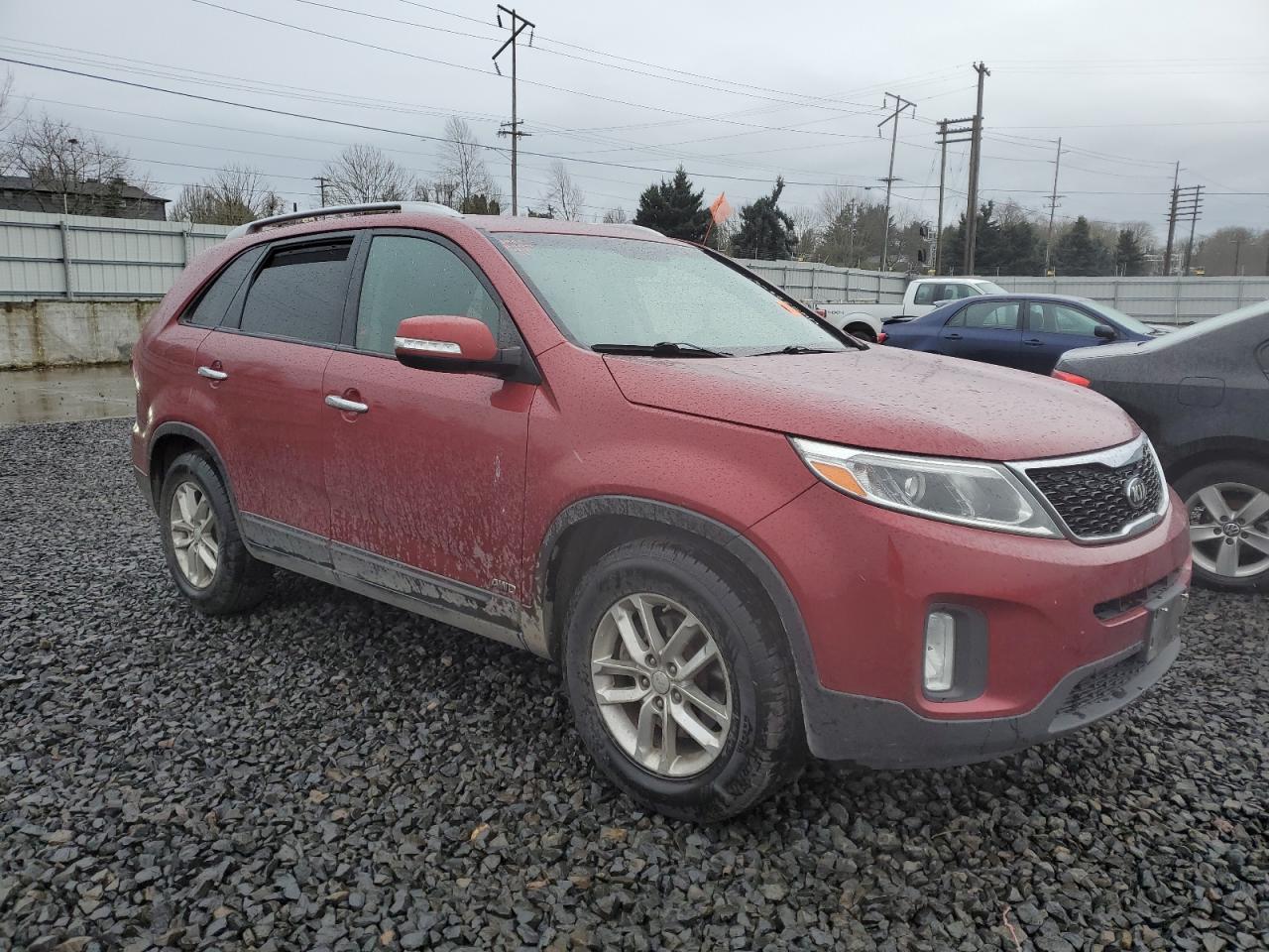 2015 KIA SORENTO LX - Image 4