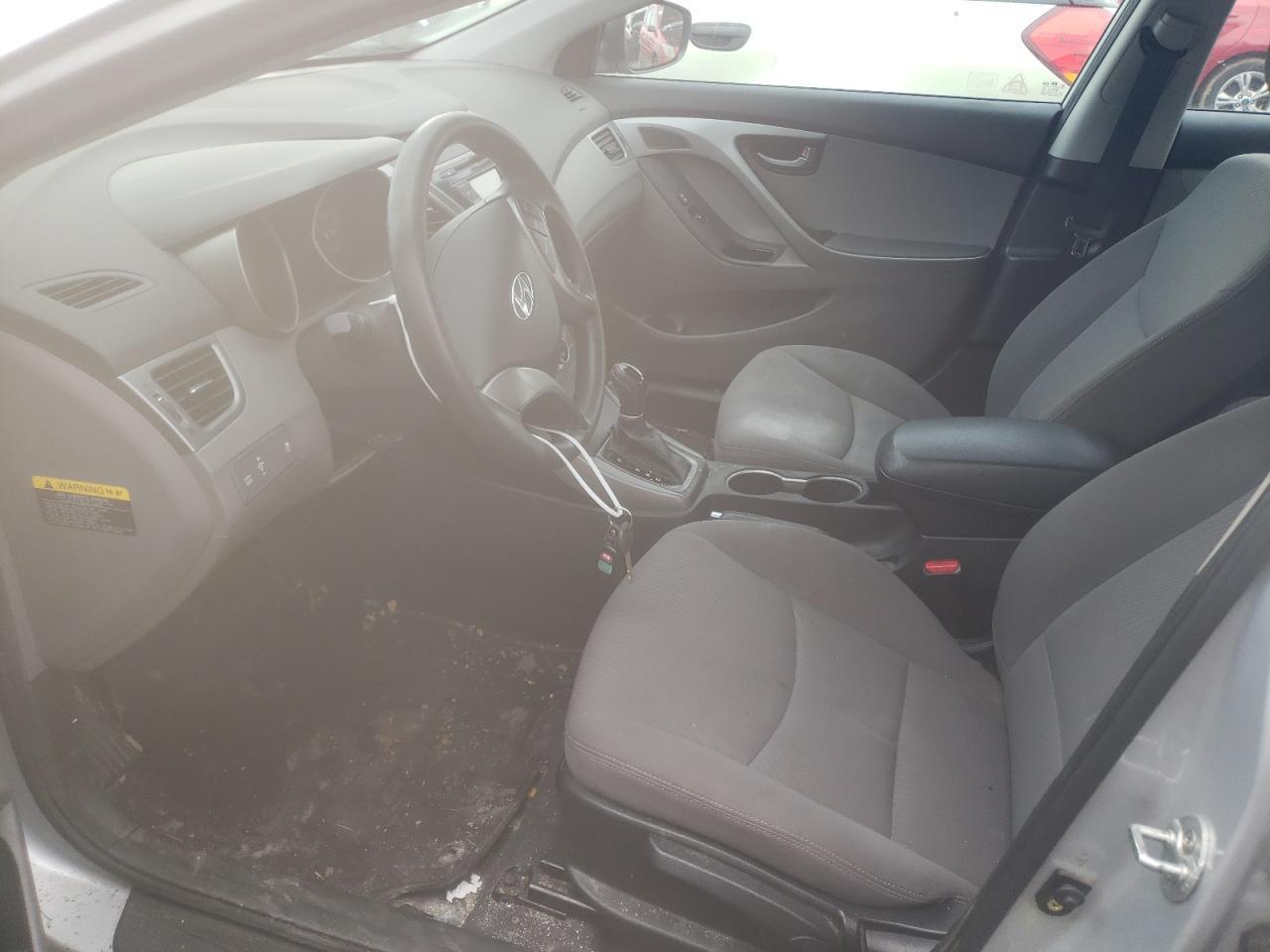 2014 HYUNDAI ELANTRA SE - Image 7