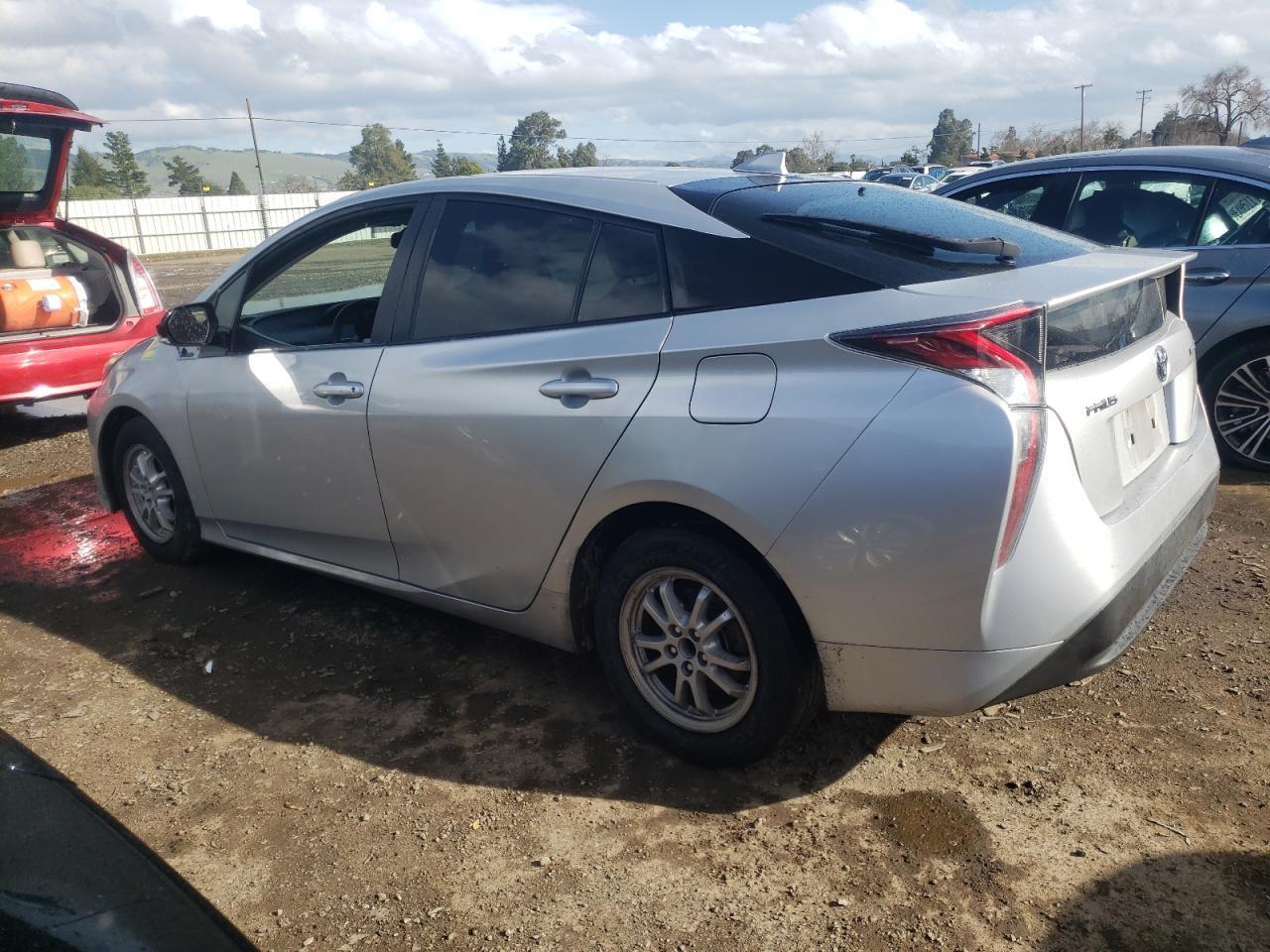 2016 TOYOTA PRIUS - Фото 2
