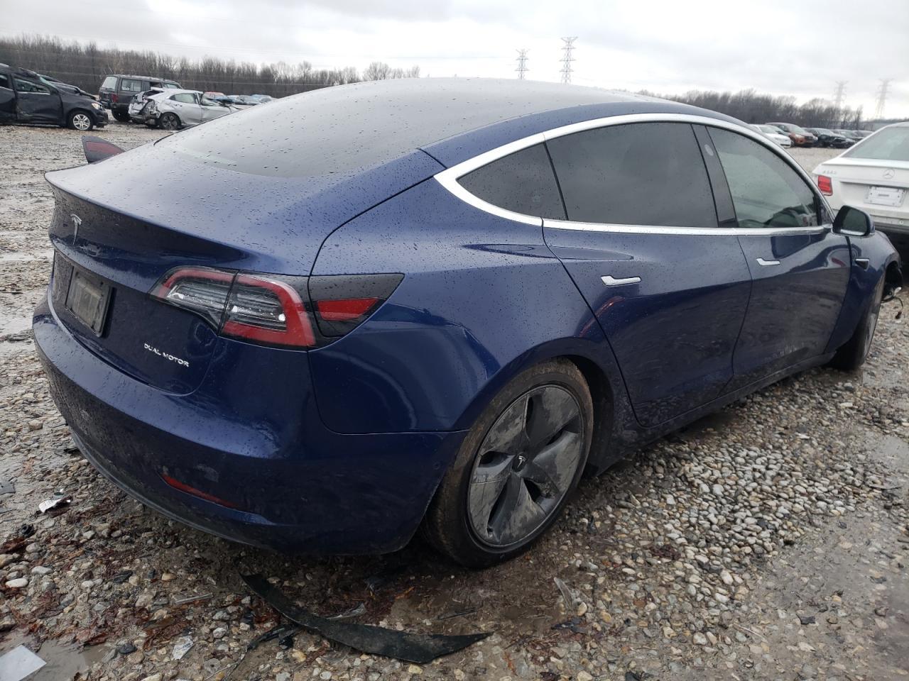 2019 TESLA MODEL 3 - Image 3