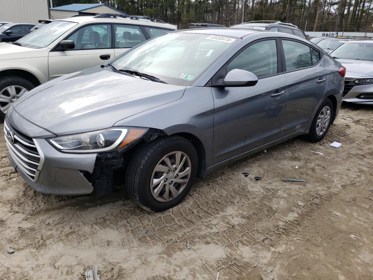 2018 HYUNDAI ELANTRA SE