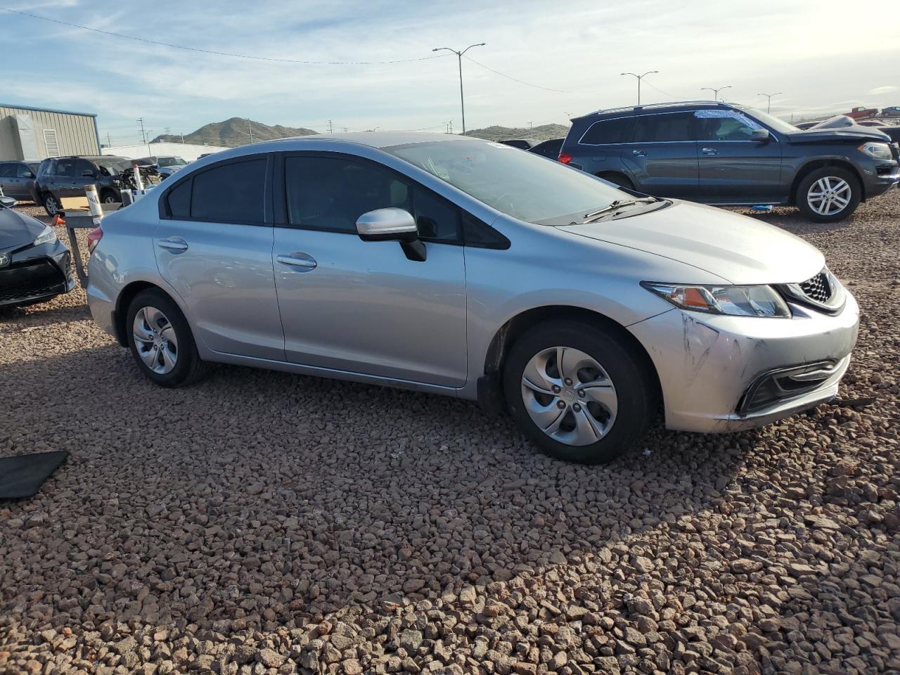 2015 HONDA CIVIC LX - Image 4