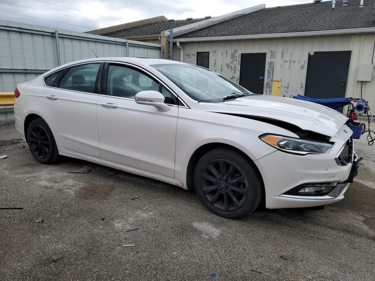 2017 FORD FUSION SE - Фото 4