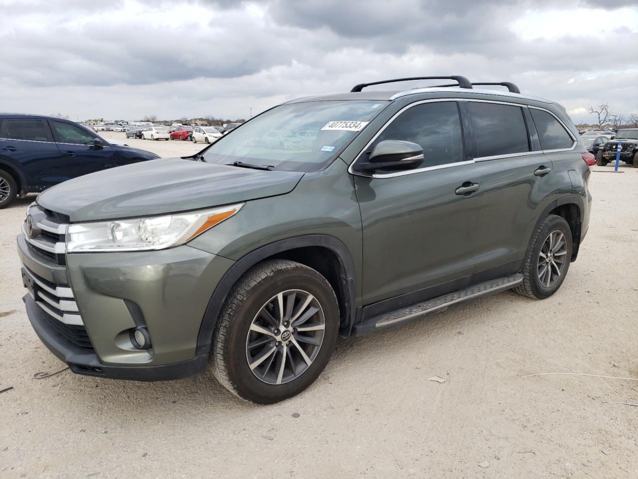 2019 TOYOTA HIGHLANDER