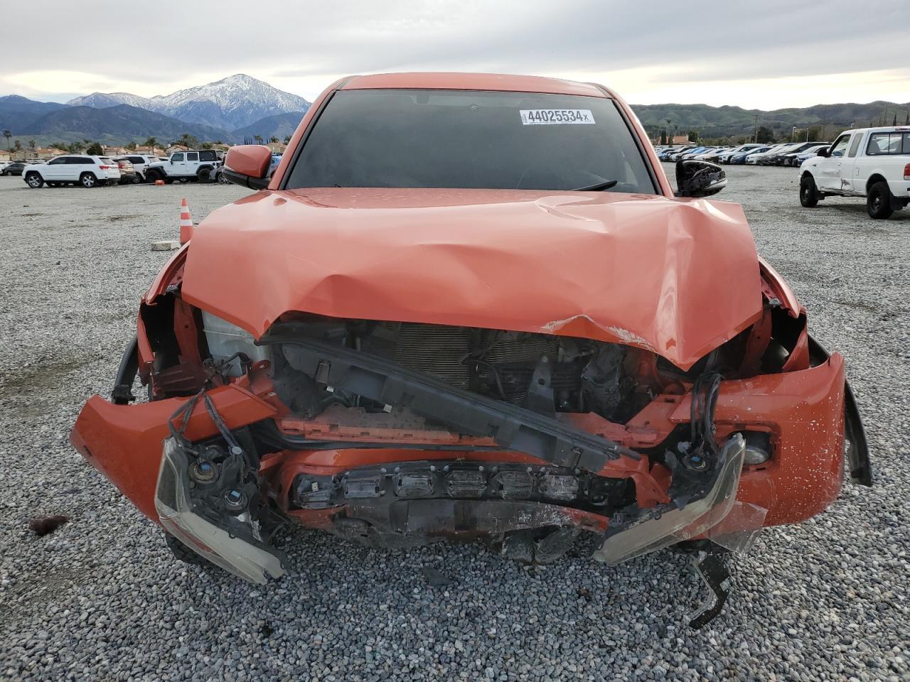 2017 TOYOTA TACOMA DOU - Фото 5