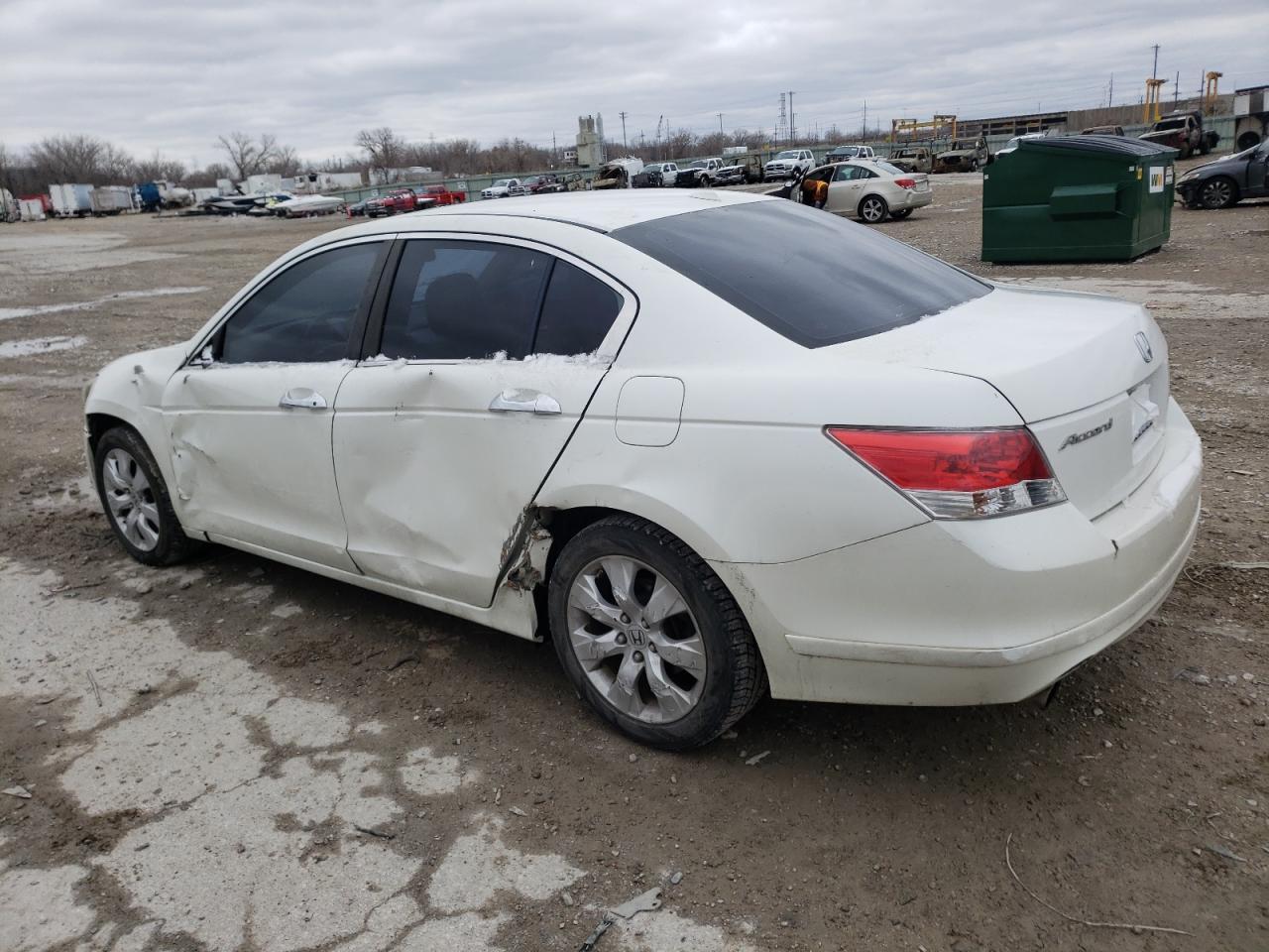 2010 HONDA ACCORD EXL - Image 2