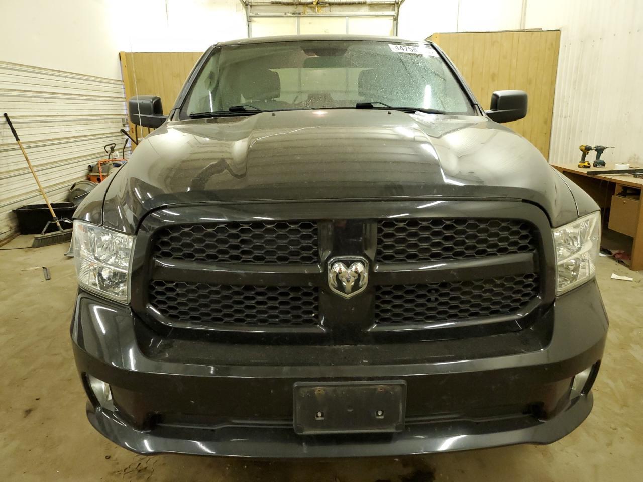 2017 RAM 1500 ST - Image 5