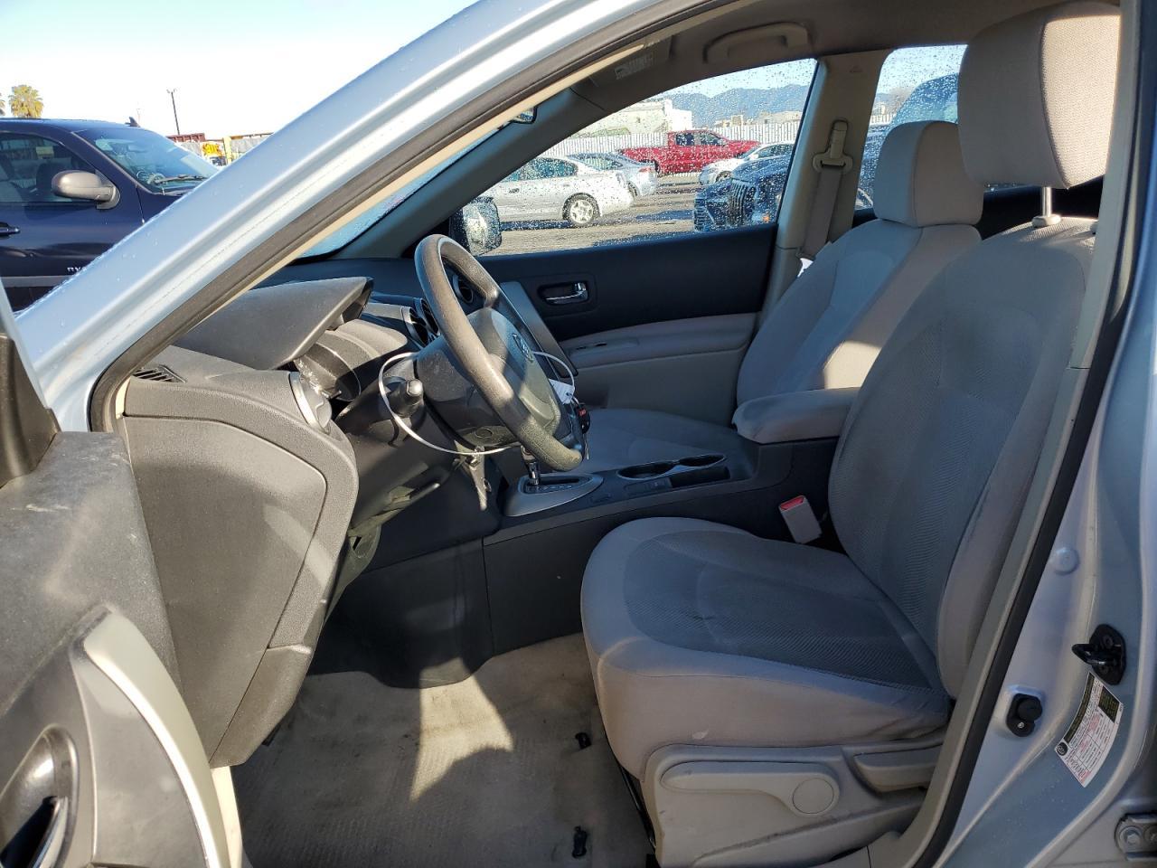 2013 NISSAN ROGUE S - Фото 7