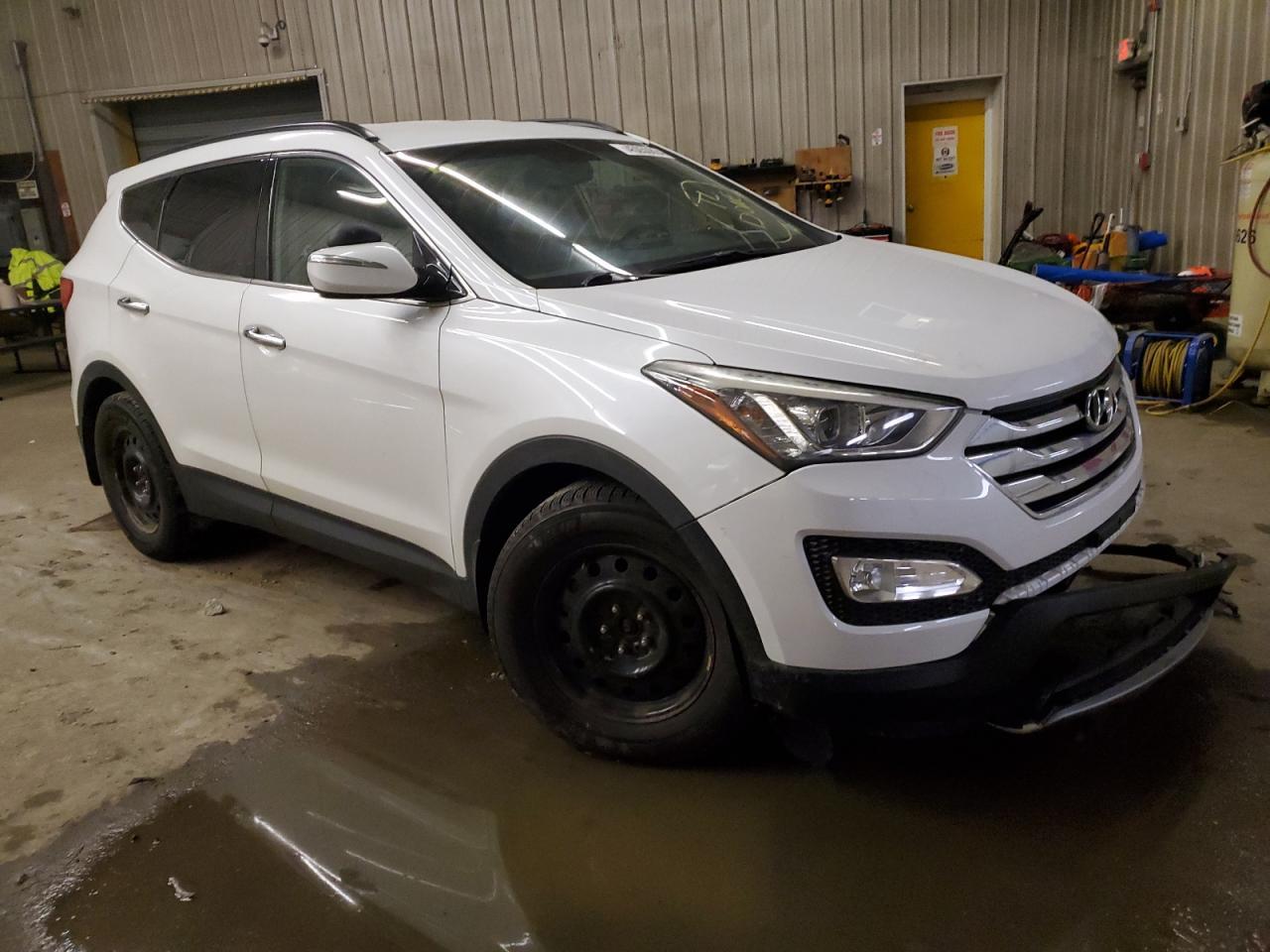 2013 HYUNDAI SANTA FE S - Image 4