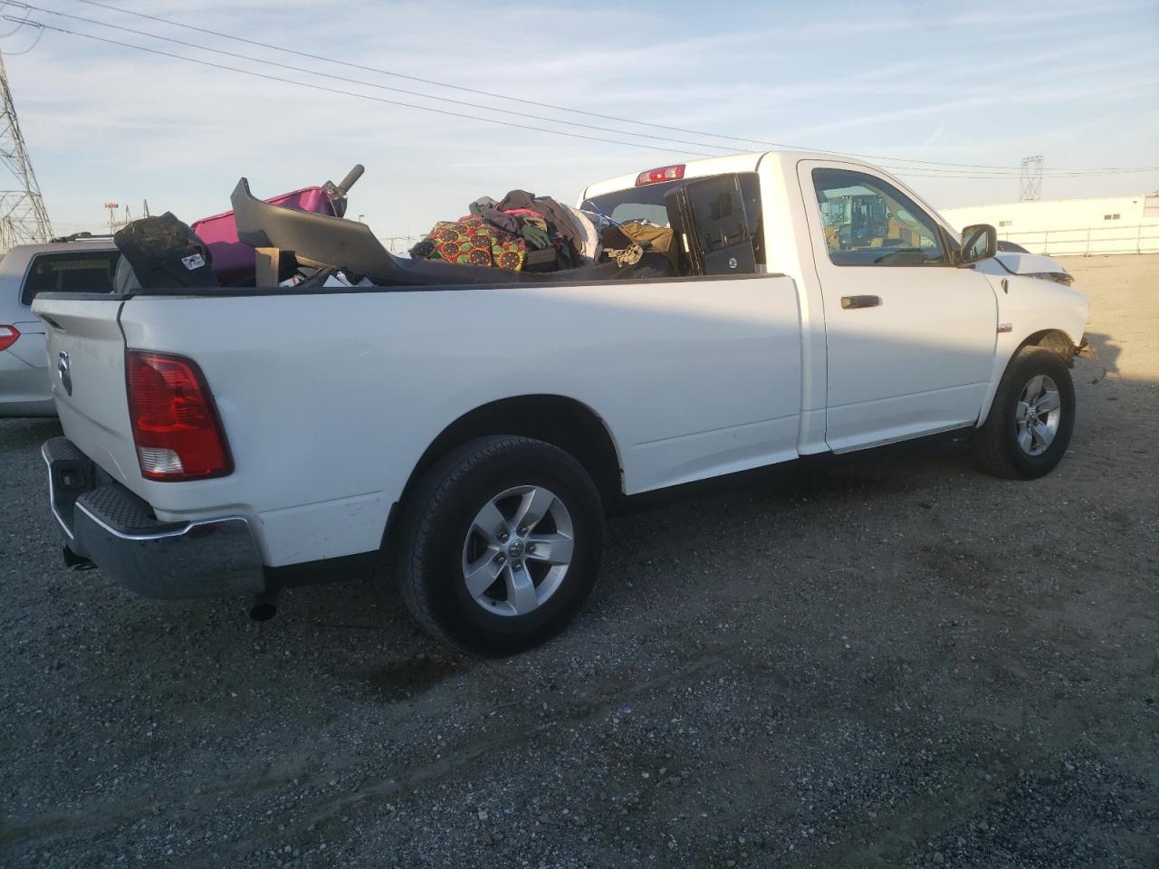 2015 RAM 1500 ST - Image 3