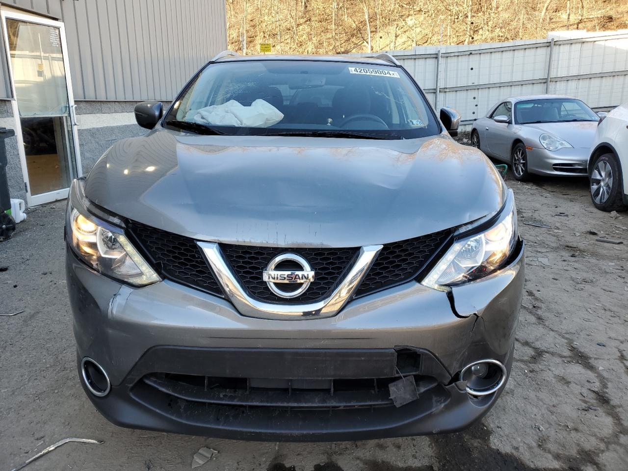 2017 NISSAN ROGUE SPOR - Фото 5