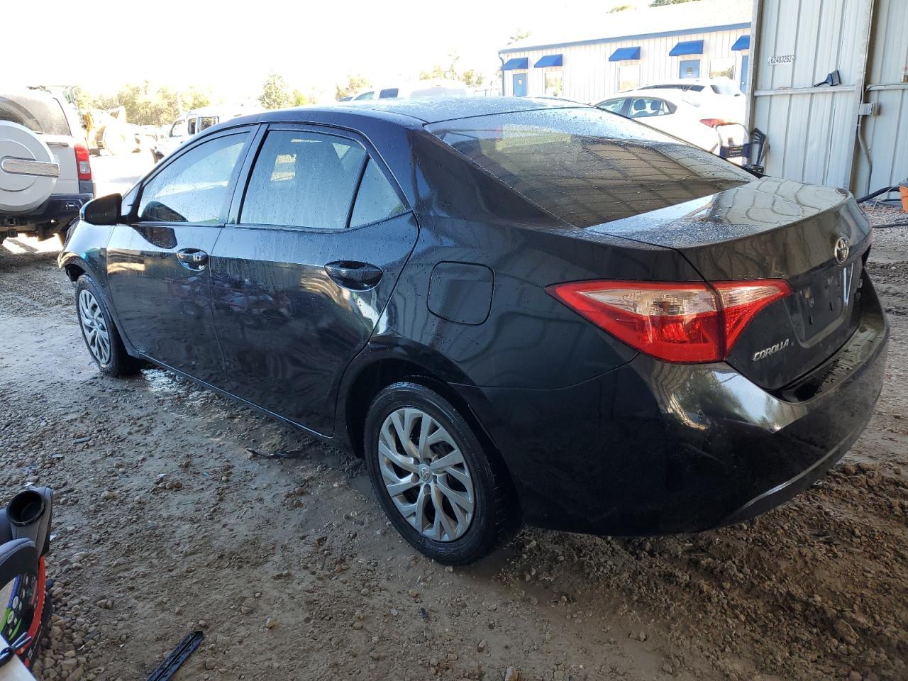 2019 TOYOTA COROLLA L - Фото 2