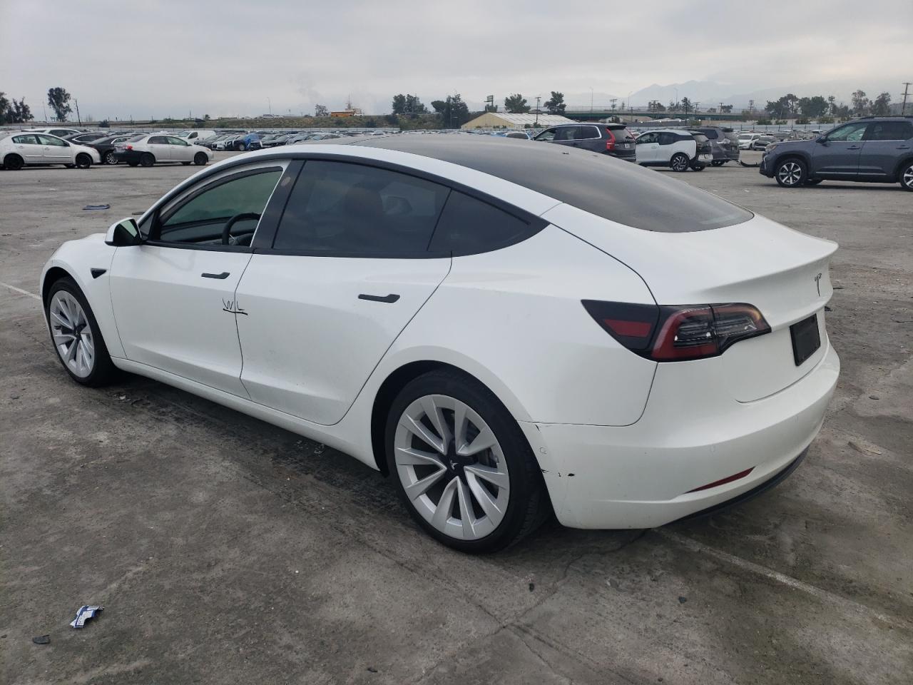 2022 TESLA MODEL 3 - Image 2