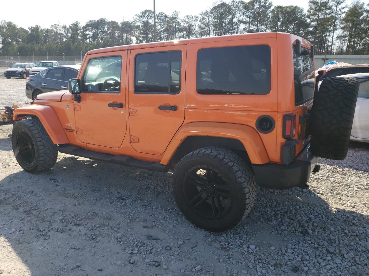 2012 JEEP WRANGLER U - Image 2