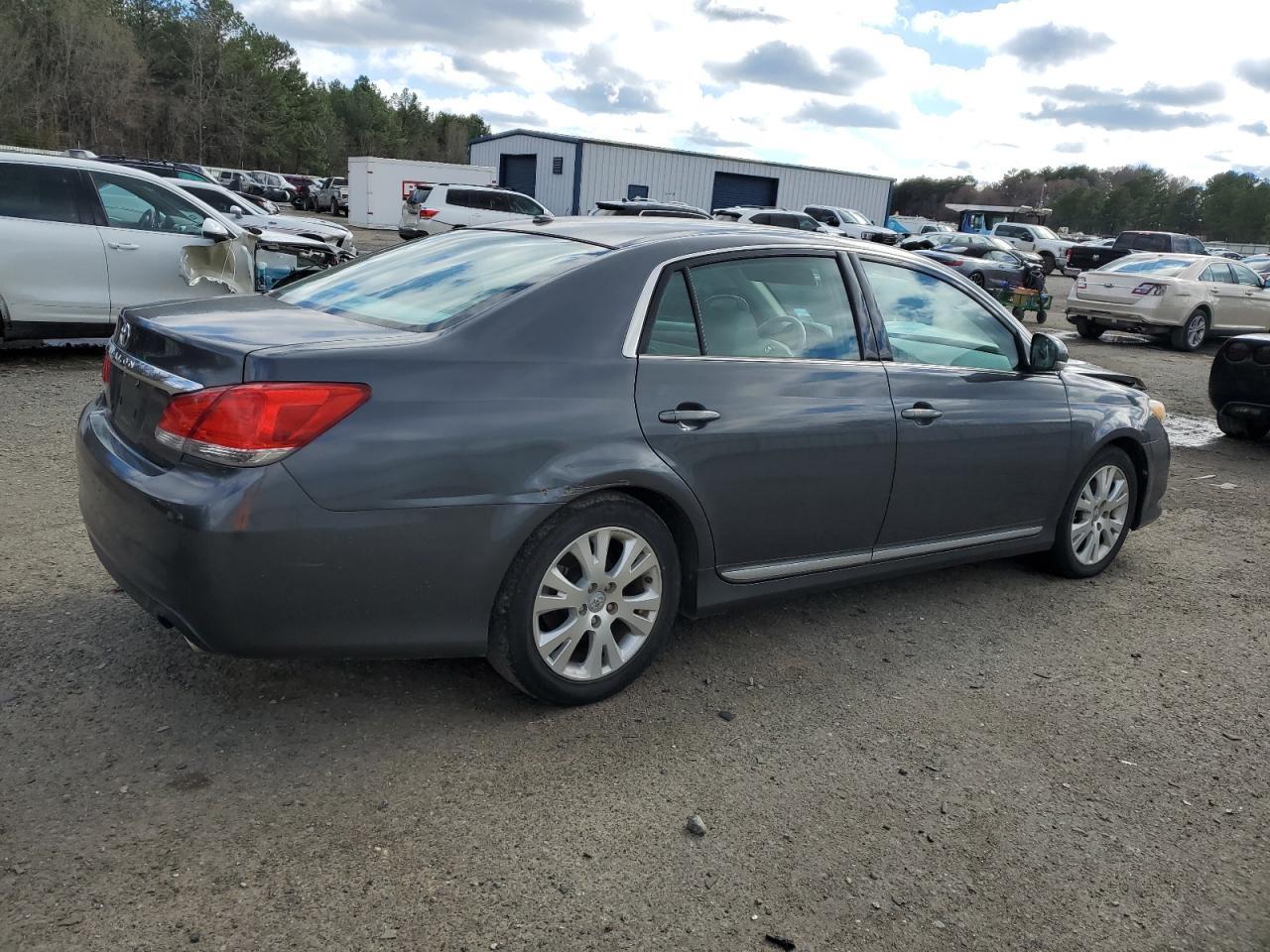 2011 TOYOTA AVALON BAS - Фото 3