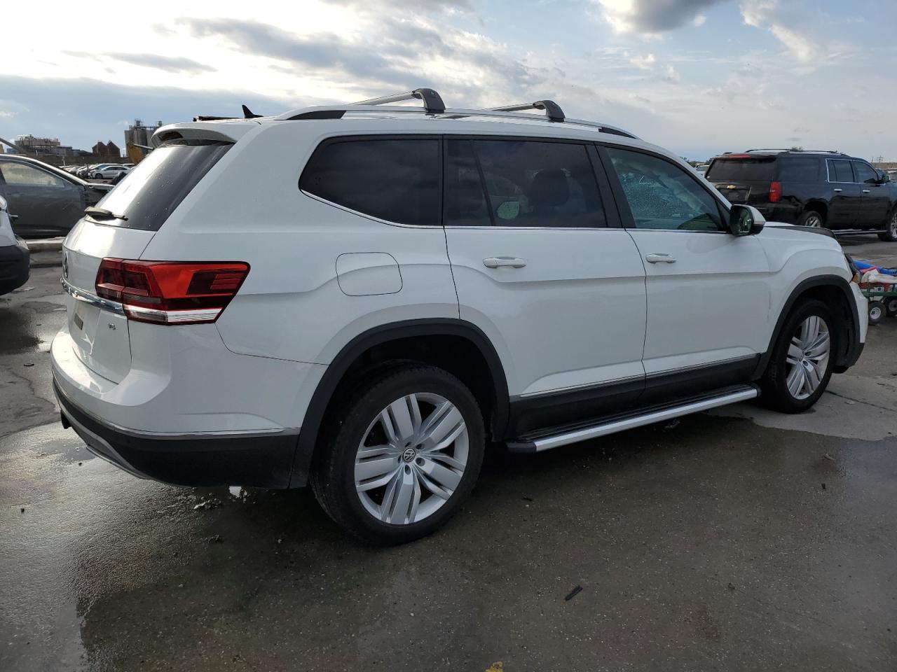 2019 VOLKSWAGEN ATLAS SEL - Фото 3