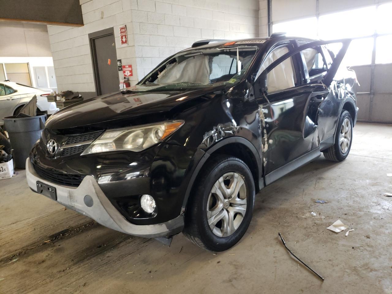 2015 TOYOTA RAV4 LE