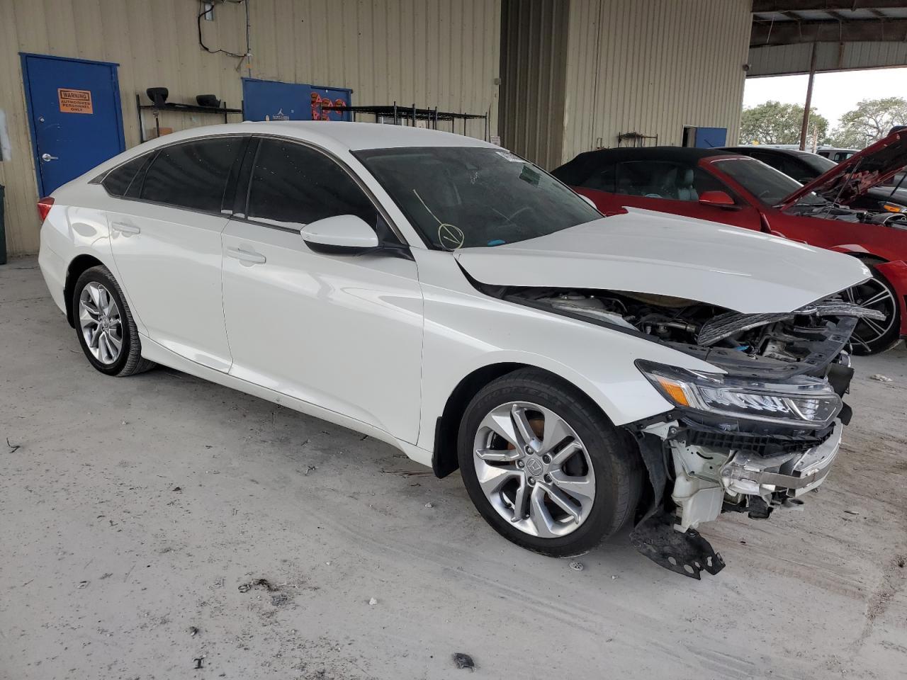 2018 HONDA ACCORD LX - Фото 4